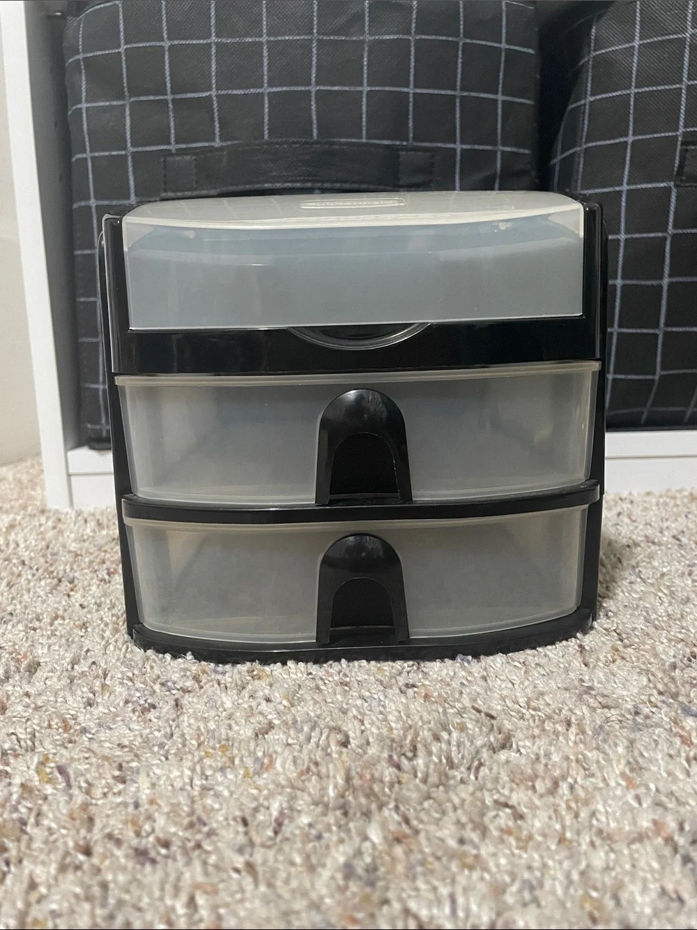 7 Inch Black & Clear Plastic Rubbermaid Desk Organizer